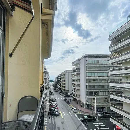 2bd - 300m Croisette 公寓 戛纳